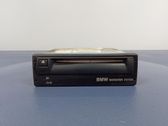 Radio/CD/DVD/GPS-pääyksikkö