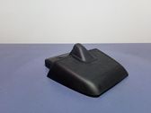 Other sill/pillar trim element