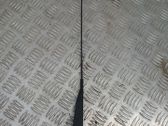 Front wiper blade arm