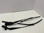 Windshield/front glass wiper blade