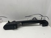 Tailgate/trunk side cover trim