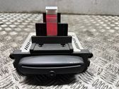 Radio/CD/DVD/GPS head unit