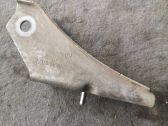 Rear bumper mounting bracket