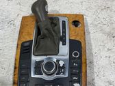 Head unit multimedia control