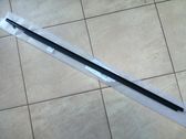Moulure de porte avant