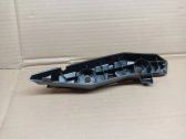 Front bumper mounting bracket