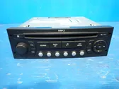 Radio/CD/DVD/GPS-pääyksikkö