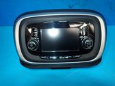 Radio/CD/DVD/GPS-pääyksikkö