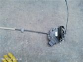 Cerradura de puerta delantera