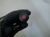 Botón interruptor de luz de peligro