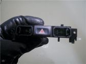 Botón interruptor de luz de peligro