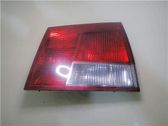 Lámpara de faros/luces traseros