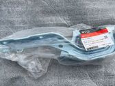 Engine bonnet/hood hinges