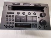 Radio / CD/DVD atskaņotājs / navigācija