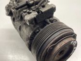 Compresor (bomba) del aire acondicionado (A/C))