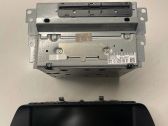 Radio / CD-Player / DVD-Player / Navigation