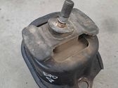 Engine mount bracket