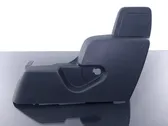Moldura inferior lateral del asiento trasero