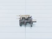 Master brake cylinder