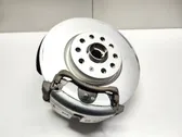 Front wheel hub