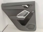 Moldura del tarjetero de la puerta trasera
