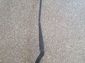 Front wiper blade arm
