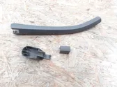 Rear wiper blade arm