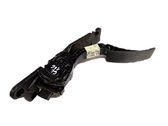 Accelerator throttle pedal