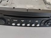 Radio/CD/DVD/GPS head unit