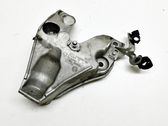 Engine mounting bracket