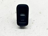 Tailgate/boot open switch button