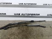 Windshield/front glass wiper blade