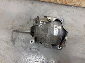Engine mount bracket