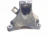 Engine mounting bracket