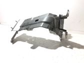 Fender mounting bracket