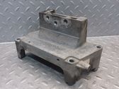 Engine mounting bracket