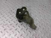 Fender mounting bracket