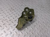 Fender mounting bracket