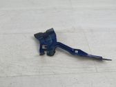 Engine bonnet/hood hinges