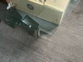 Rear vent window glass