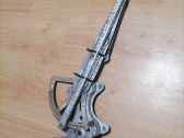 Regulador de puerta delantera con motor