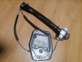 Front window lifting mechanism without motor
