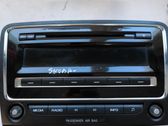 Radio / CD-Player / DVD-Player / Navigation