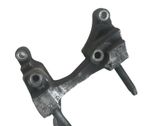 Engine mounting bracket