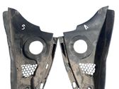 Garniture de pare-brise