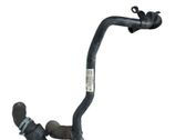 Tuyau de liquide de refroidissement moteur