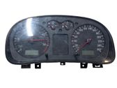 Geschwindigkeitsmesser Cockpit