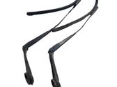 Front wiper blade arm