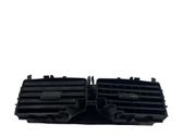 Rejilla de ventilación central del panel