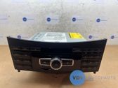Radio / CD-Player / DVD-Player / Navigation